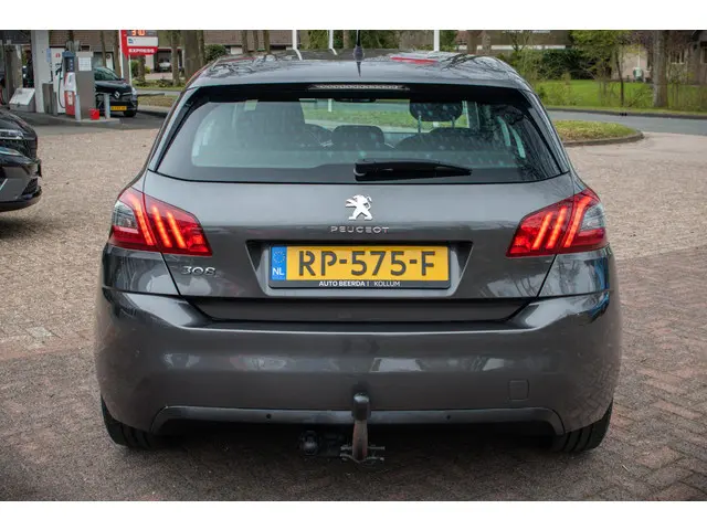 Peugeot 308 1.2 PureTech Active 2018 Benzine 13