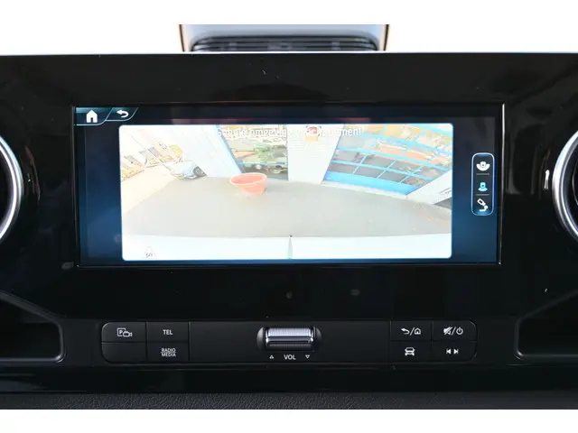 Mercedes-Benz Sprinter 317 CDI DC L3H2 Pro 2024 Diesel 6