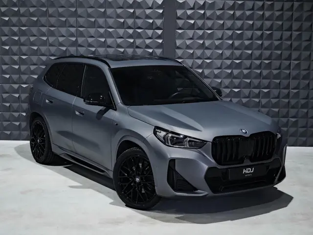 BMW X1 xDrive30e M 2024 Hybride Benzine 38