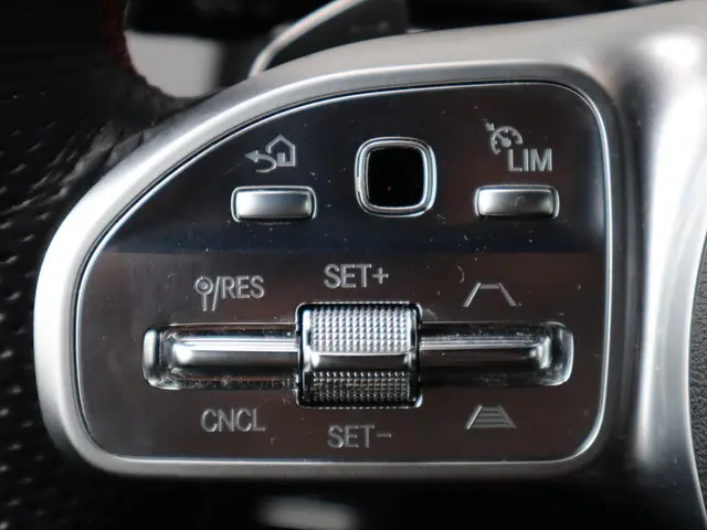 Mercedes-Benz 200-klasse GLB AMG Line 2023 Benzine 20