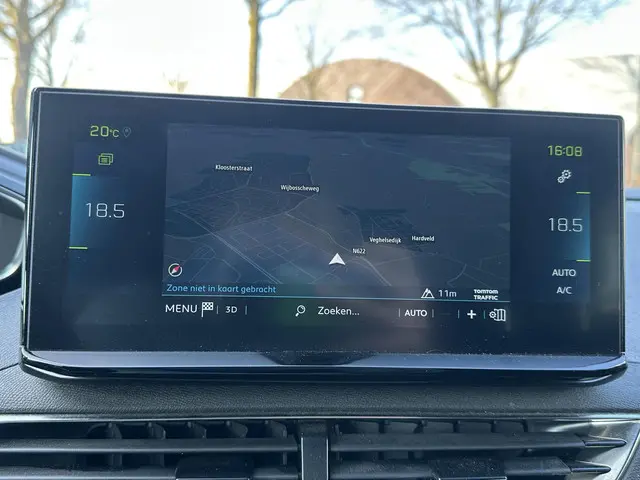 Peugeot 3008 1.6 HYbrid 225 GT 2022 Hybride Benzine 24