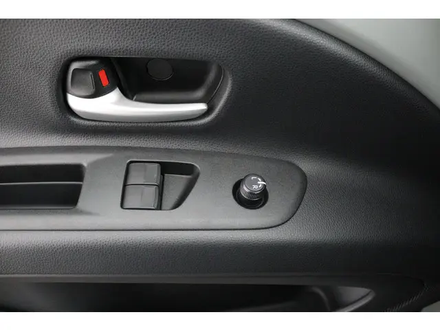 Toyota Aygo X 1.0 VVT-i MT Pulse 2025 Benzine 28