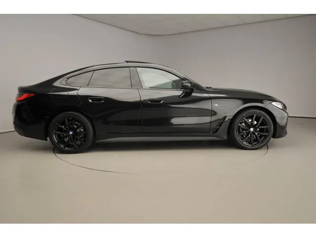 BMW 4 Serie Gran Coupe 420i 2024 Benzine 4