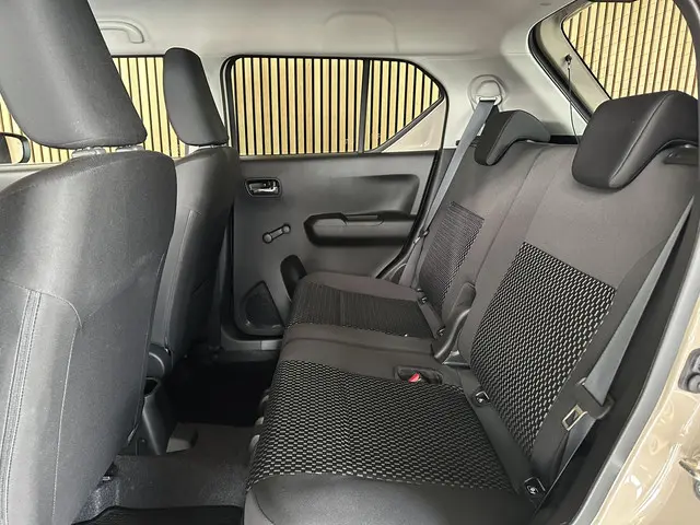 Suzuki Ignis 1.2 Smart Hybrid Select 2022 Benzine 9