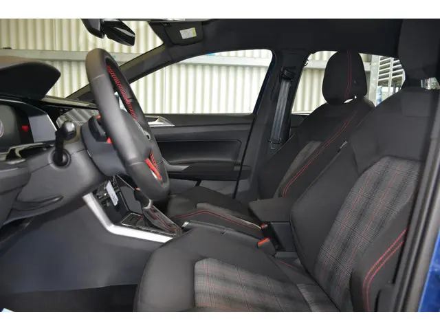 Volkswagen Polo 2.0 TSI GTI 2022 Benzine 21