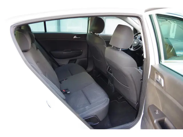 Kia Sportage 1.6 GDI First Edition 2016 Benzine 14