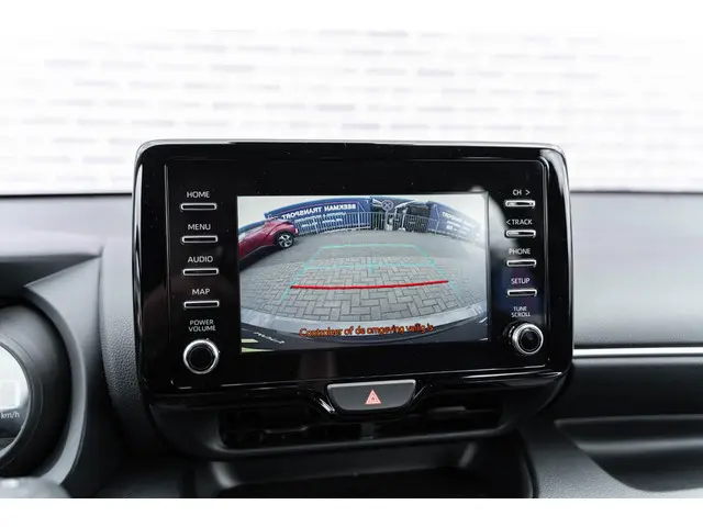 Toyota Yaris 1.5 Hybrid Dynamic 2021 Hybride Benzine 35