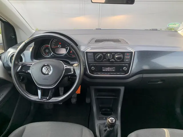 Volkswagen up! 1.0 BMT take up! 2018 Benzine 19