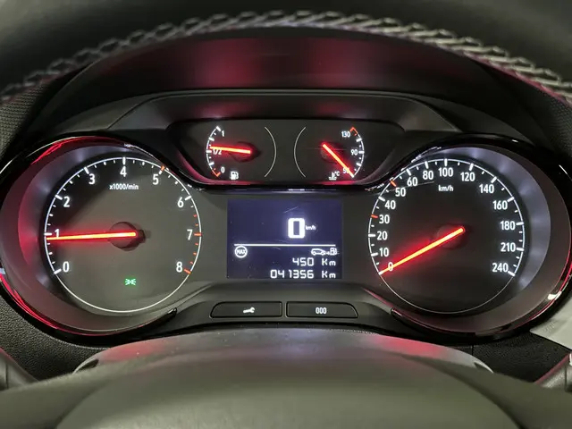 Opel Crossland X 1.2 Turbo Edition 2020 2021 Benzine 10