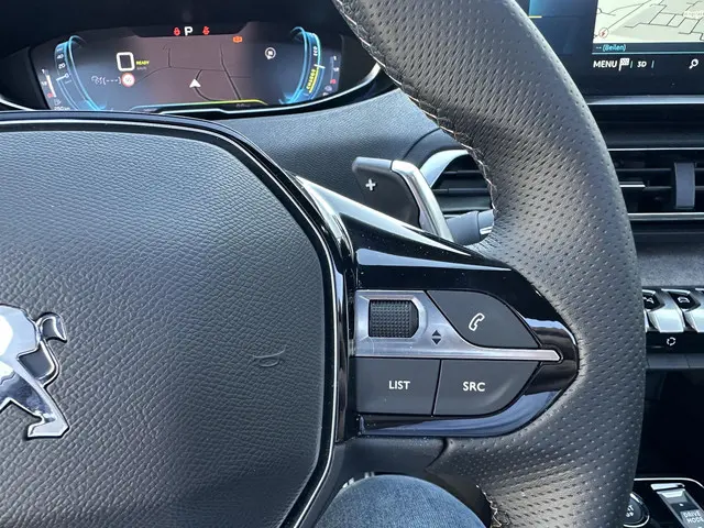 Peugeot 3008 1.6 HYbrid 225 PK GT 2023 Hybride Benzine 21
