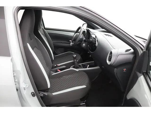 Toyota Aygo X 1.0 VVT-i MT Pulse 2025 Benzine 22