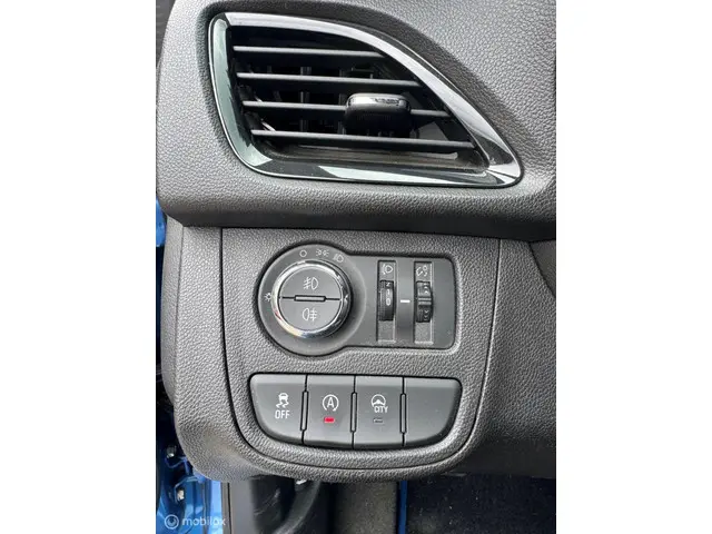 Opel KARL 1.0 Rocks Online Edition 2018 Benzine 10