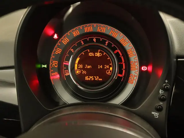 Fiat 500C 1.2 Lounge 2017 Benzine 24