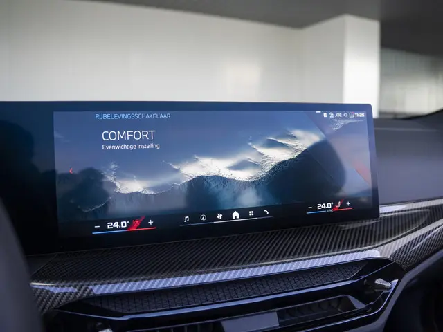 BMW 4 Serie Cabrio M440i xDrive 2025 Benzine 36