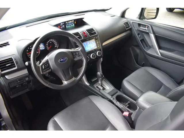 Subaru Forester 2.0 Premium - Trekhaak - 2015 Benzine 11