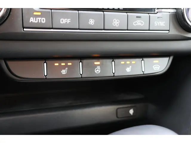 Kia ProCeed 1.4 T-GDI GT-Line 2020 Benzine 24