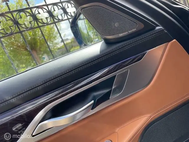 BMW 7 Serie 745e 2019 Hybride Benzine 87