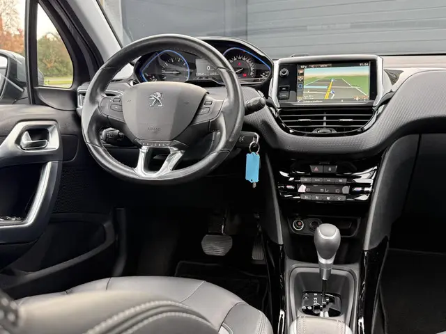 Peugeot 2008 1.2 PureTech Allure 2016 Benzine 11