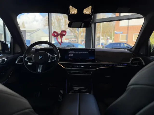 BMW X5 xDrive50e 2023 Hybride Benzine 17