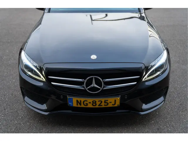 Mercedes-Benz C-Klasse Estate C180 AMG | 2017 Benzine 23