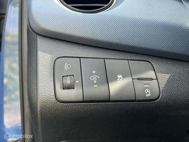 Hyundai i10 1.0i i-Motion Comfort 2015 Benzine 12