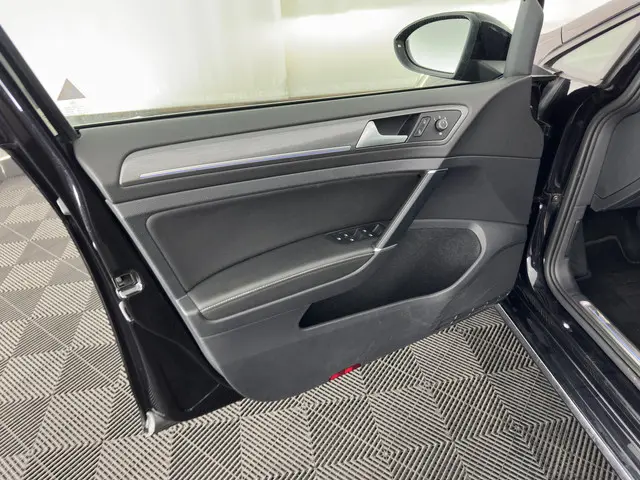 Volkswagen e-Golf E-DITION 2019 Elektrisch 20