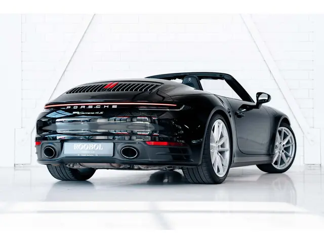 Porsche 911 Carrera 4S Cabriolet 2020 Benzine 10