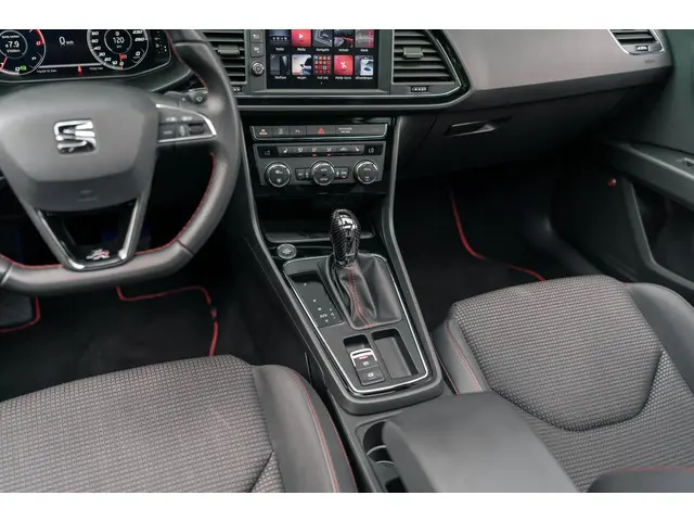 SEAT Leon 1.5 TSI FR NAP DSG Beats Pano ACC 2020 Benzine 21