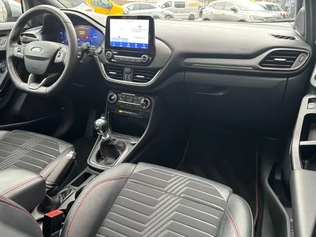 Ford Puma EcoBoost Hybrid ST-Line X 2021 Benzine 6