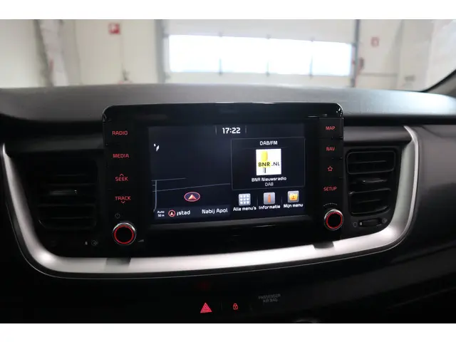 Kia Stonic 1.0 T-GDi DynamicLine 2019 Benzine 18