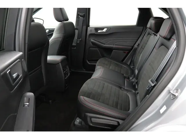 Ford Kuga 2.5 PHEV ST-Line 2021 Hybride Benzine 18