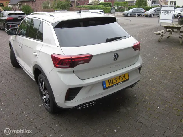 Volkswagen T-Roc 1.5 TSI R-Line Edition 2024 Benzine 5