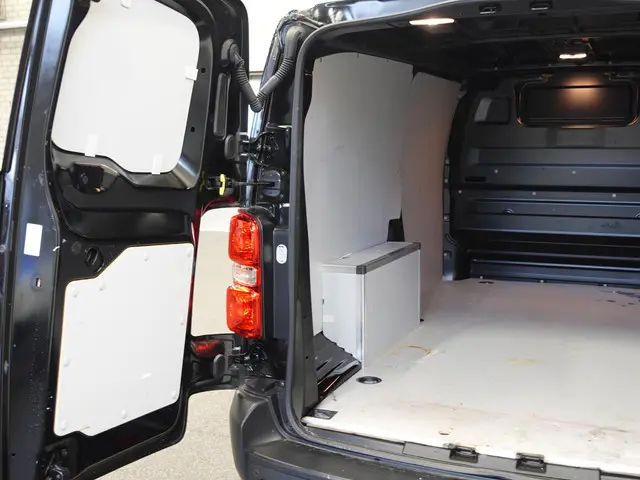 Opel Vivaro 2.0 BlueHDi 145PK Automaat 2024 Diesel 40