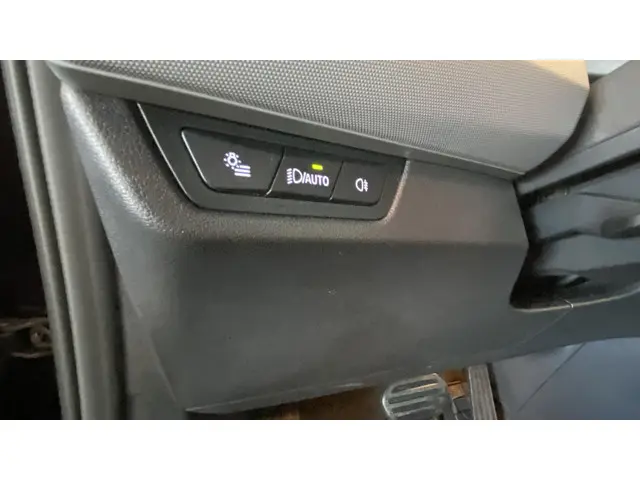 BMW X1 sDrive18i 2023 Benzine 22