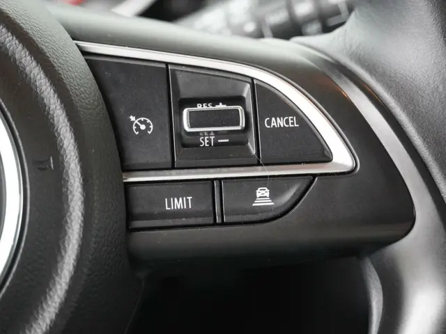 Suzuki Swift 1.2 Stijl Smart Hybrid 2020 Benzine 15