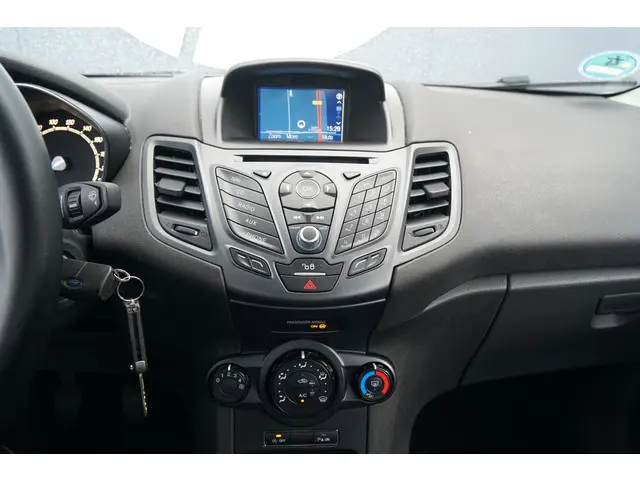 Ford Fiesta 1.0 Style Ultimate 2016 Benzine 16