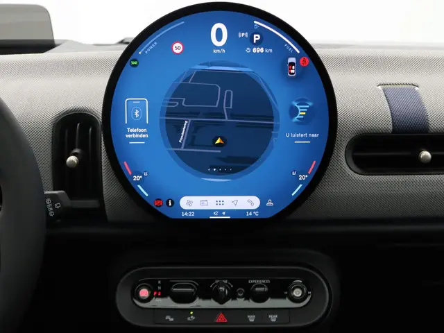 MINI 5-Deurs Cooper C 2024 Benzine 30
