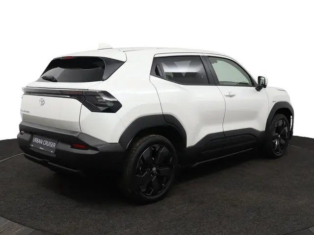 Toyota Urban Cruiser Executive 61 kWh 2026 Elektrisch 2