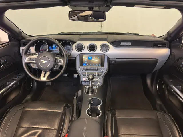 Ford Mustang Convertible 5.0 GT 2017 Benzine 16