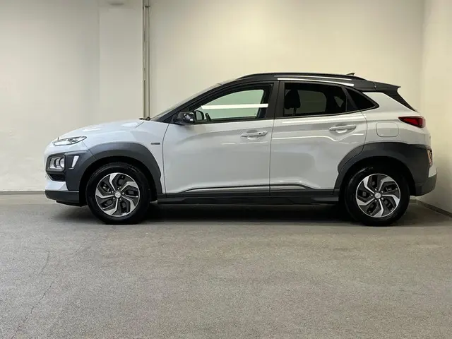 Hyundai Kona 1.6 GDI HEV Fashion 2021 Hybride Benzine 12