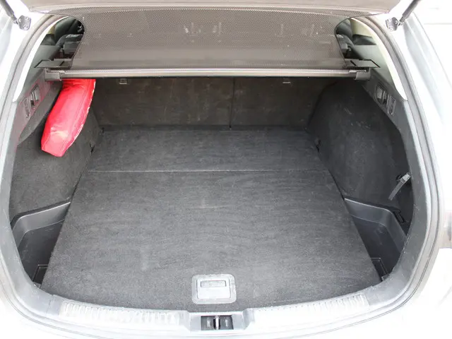 Mazda 6 Sportbreak 2.0 TS+ Lease Pack 2012 Benzine 10