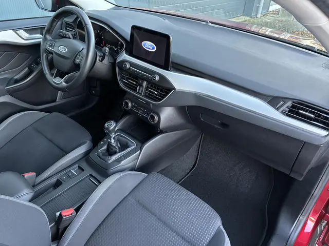 Ford Focus Wagon HELAAS VERKOCHT!!! 2019 Benzine 25