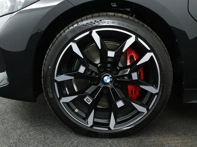 BMW 3 Serie Touring 330e xDrive 2025 Hybride Benzine 27