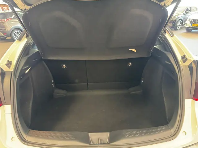 Toyota C-HR 1.8 Hybrid Active 2021 Hybride Benzine 12