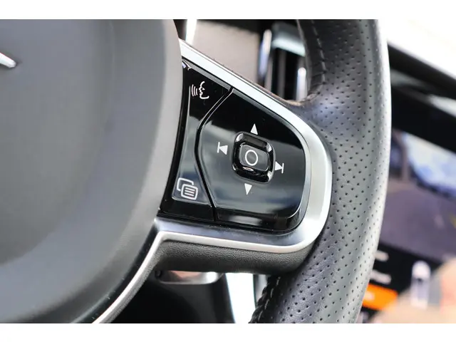 Polestar 1 2.0 2021 Hybride Benzine 32
