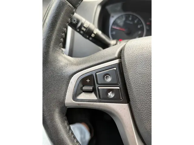 Hyundai i20 1.2i i-Motion |LED |BLUETOOTH 2013 Benzine 15