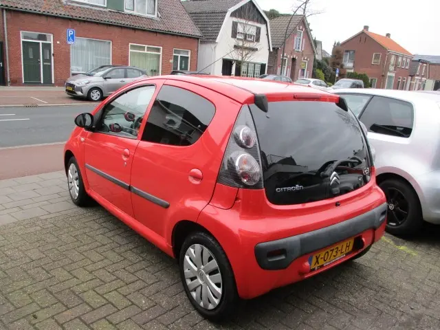 Citroën C1 1.0 Attraction 2013 Benzine