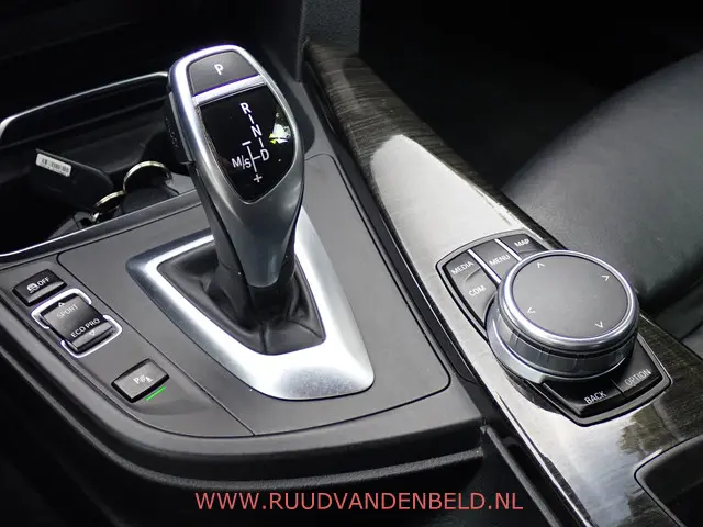 BMW 4 Serie Cabrio 430i SPORTLINE 2017 Benzine 13