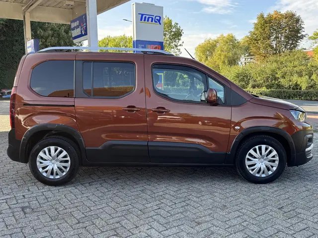 Peugeot Rifter 1.2 Puretech Active 2020 Benzine 10