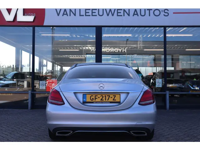 Mercedes-Benz C-Klasse 250 Ambition 2015 Benzine 13